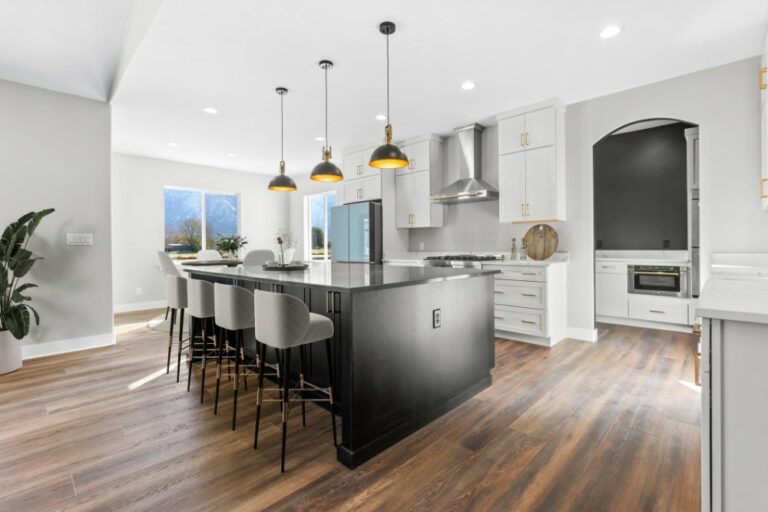 cherry-Main Kitchen 2